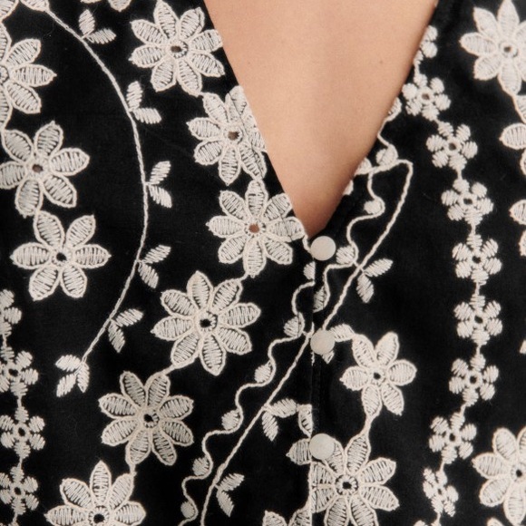 Sezane Black and White Floral Blouse - Picture 5 of 10